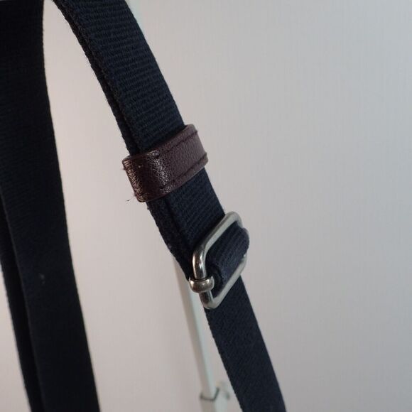 Vera Bradley Denim Floral Garden Snail Lined Crossbody Purse Bag - Picture 4 of 16